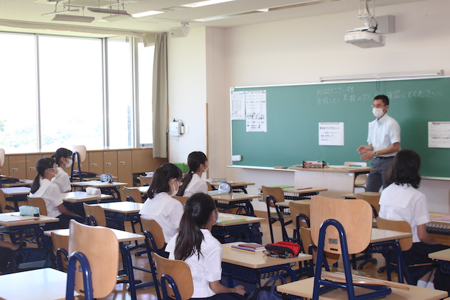 女子中学教室 施設紹介 | 安田女子中学高等学校